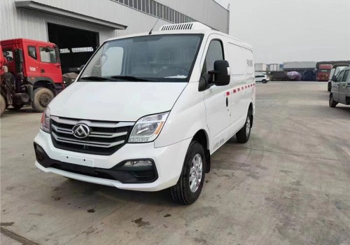 大通V80平頂面包冷藏車(可進地下車庫)